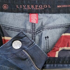 Liverpool Michelles Crop Womens Jeans W/Flag Silouette 28 W 22 Inseam Rise 8.5"